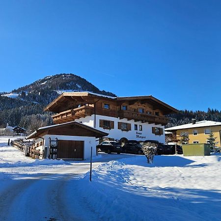 Absolute Active Resort Margret Кирхберг ин Тирол Екстериор снимка